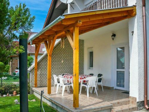 Holiday Home Balaton H462