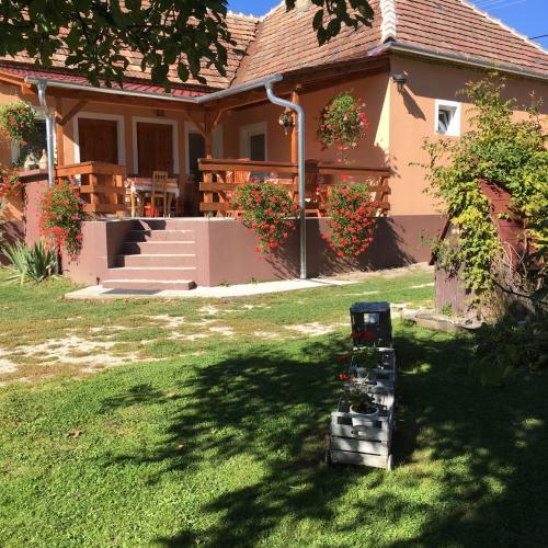 Hostal Liliom Vend�gh�z