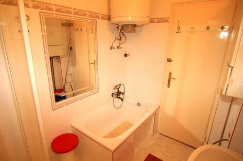 Zsuzsanna Apartmanh�z