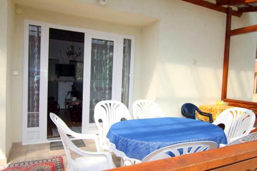 Zsuzsanna Apartmanh�z