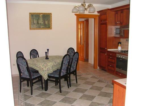 Bruckner Villa Apartman