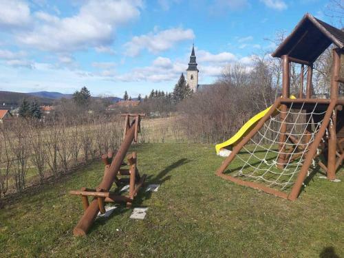 Margar�ta Apartman �s �d�l?h�z