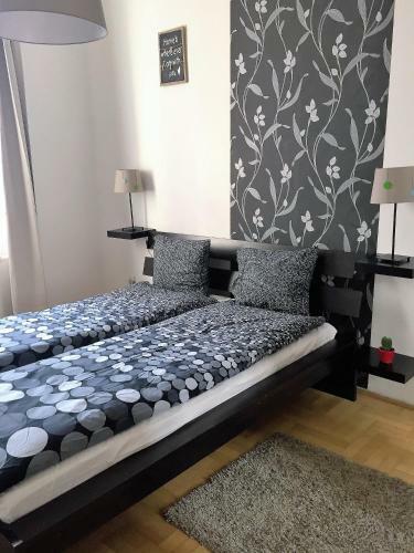 Gozsdu Apartment