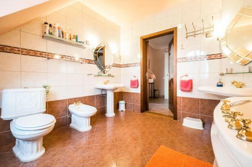 Villa Kertv�rosi Csal�di H�z