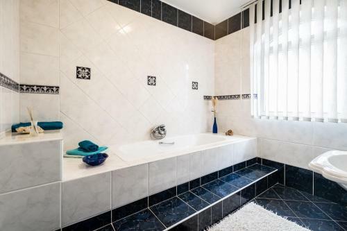 Villa Kertv�rosi Csal�di H�z