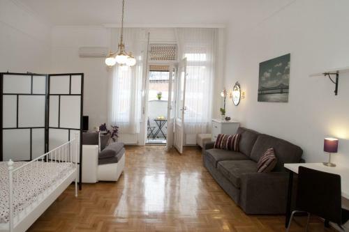 Alice Apartment