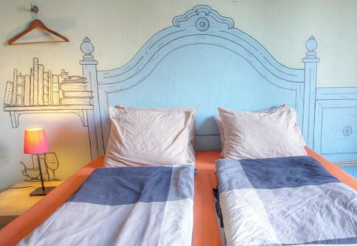 Lavender Circus Hostel, Doubles & Ensuites