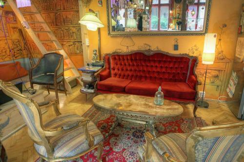 Lavender Circus Hostel, Doubles & Ensuites