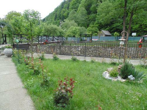 Hostal Eden Maison