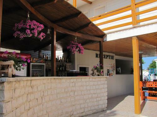 Hostel White Inn