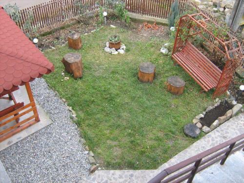Hostal Pensiunea Colt De Munte