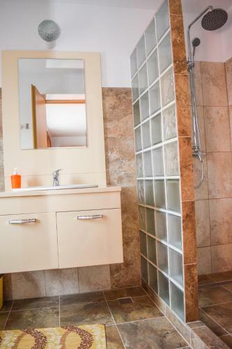 Hostal Pensiunea Colt De Munte