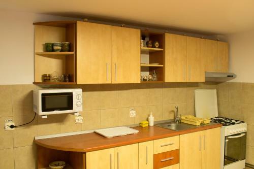 Hostal Pensiunea Colt De Munte