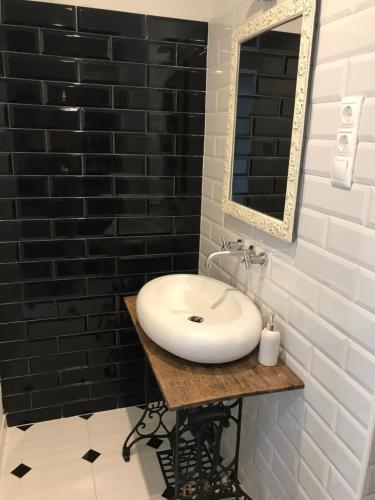 Hostal Balance Green Door 7