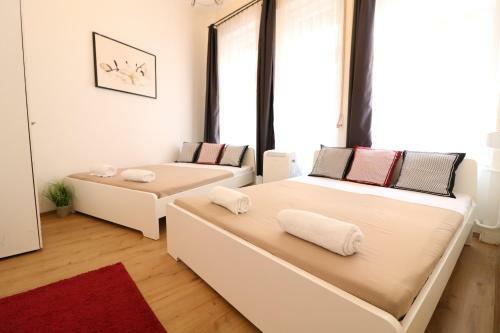 Real Apartments Wessel�nyi