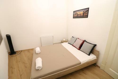Real Apartments Wessel�nyi