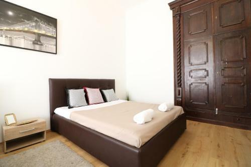 Real Apartments Wessel�nyi