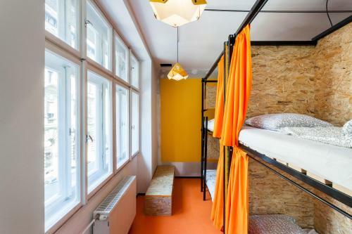 Essential Hostel