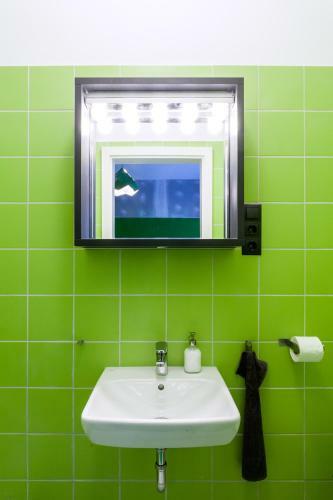 Essential Hostel