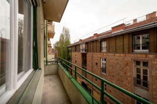Art Deco Apartment Szerb Utca