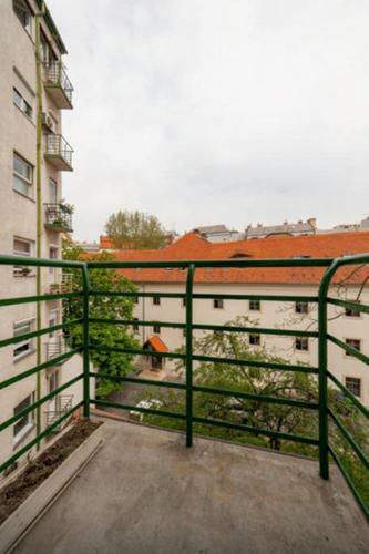 Art Deco Apartment Szerb Utca