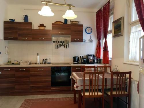 Koren Family Apartment