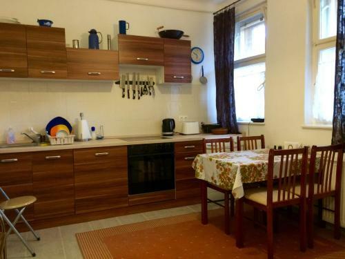 Koren Family Apartment