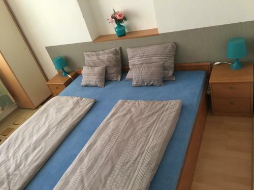 Koren Family Apartment