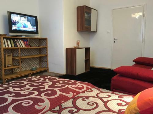 Koren Family Apartment