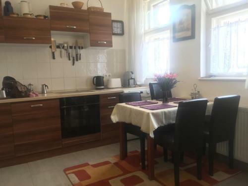 Koren Family Apartment