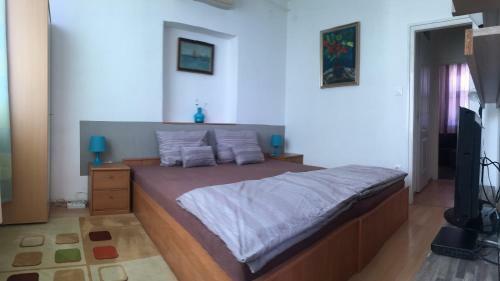 Koren Family Apartment