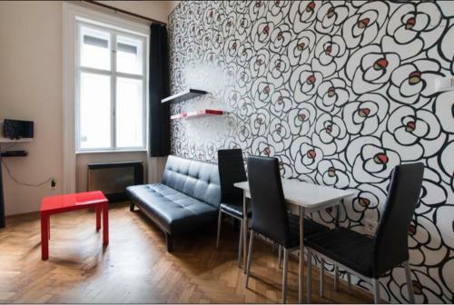 Sparrowl Apartments