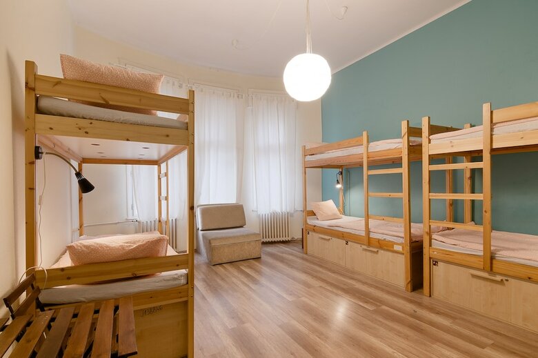 Albergue Goodmo House