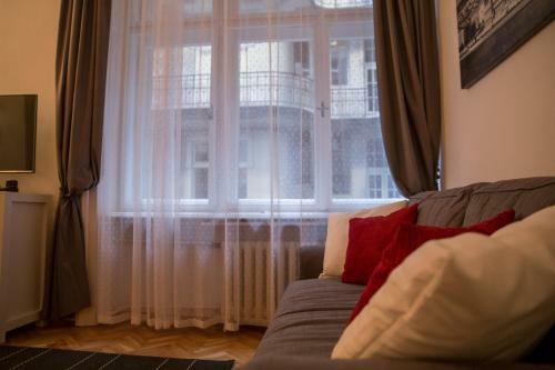 Parliament Corner Apartment
