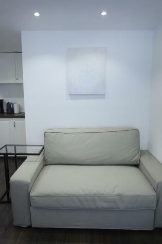 D.five Chain Bridge Apartment