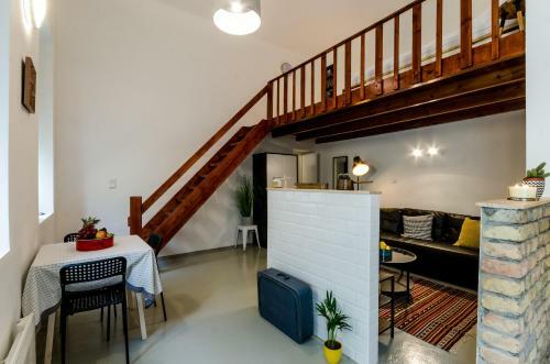Peppers Apartments - Downtown