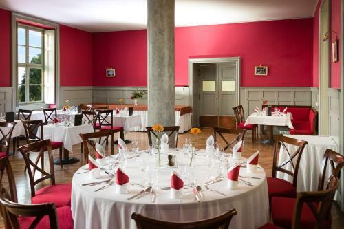 K�rolyi Kast�ly Hotel & Restaurant