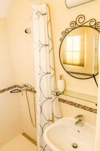 Bed & Breakfast Parkland Inn