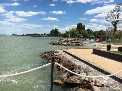 Fony�d Beach Apartment