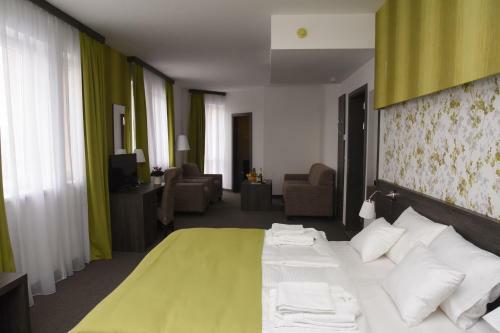 Hotel O�zis Wellness Panzio
