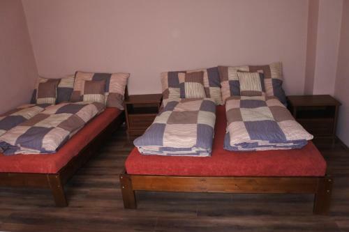 Kisasszony Apartman