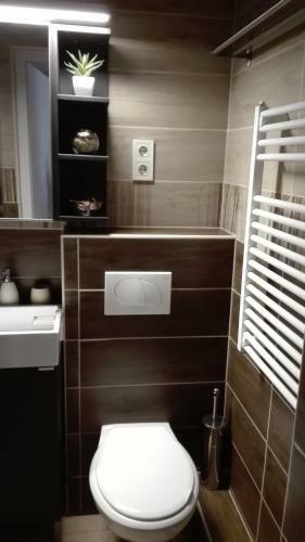 Plat�n Apartman Eger