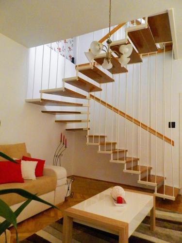 L�na Apartmanh�z - Eger