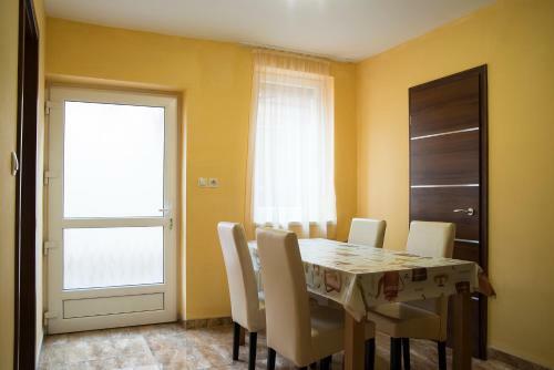Harm�nia Belv�rosi Apartmanok