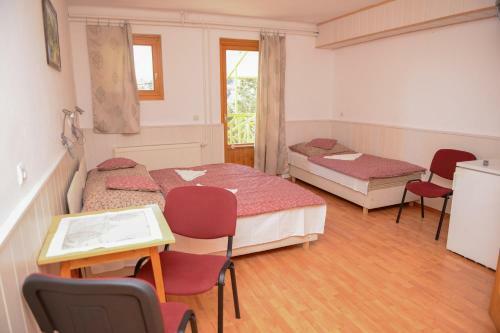 Bed & Breakfast Napsug�r Panzi�
