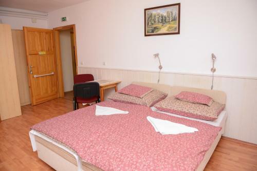 Bed & Breakfast Napsug�r Panzi�
