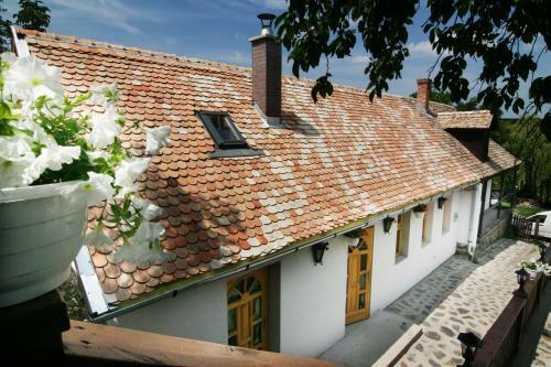 Hostal Kemenc�s Vend�gh�z