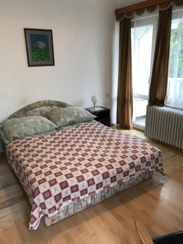 Friends Villa Apartments 2