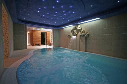 Hotel Torn�cos H�z - Hegyk?