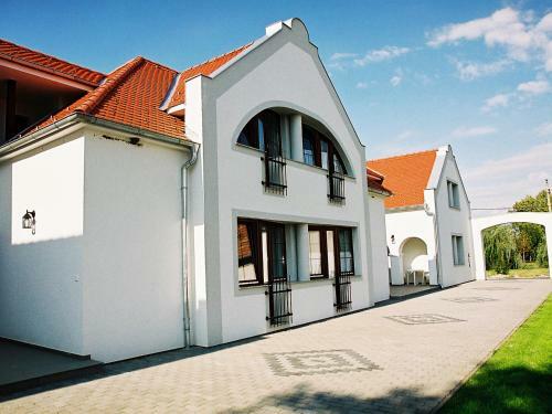 Hostal Szanyi Vend�gh�z